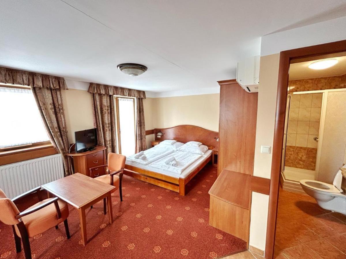 Bed and Breakfast Fonix Wellness *** 1 A Epulet Hévíz Exteriér fotografie