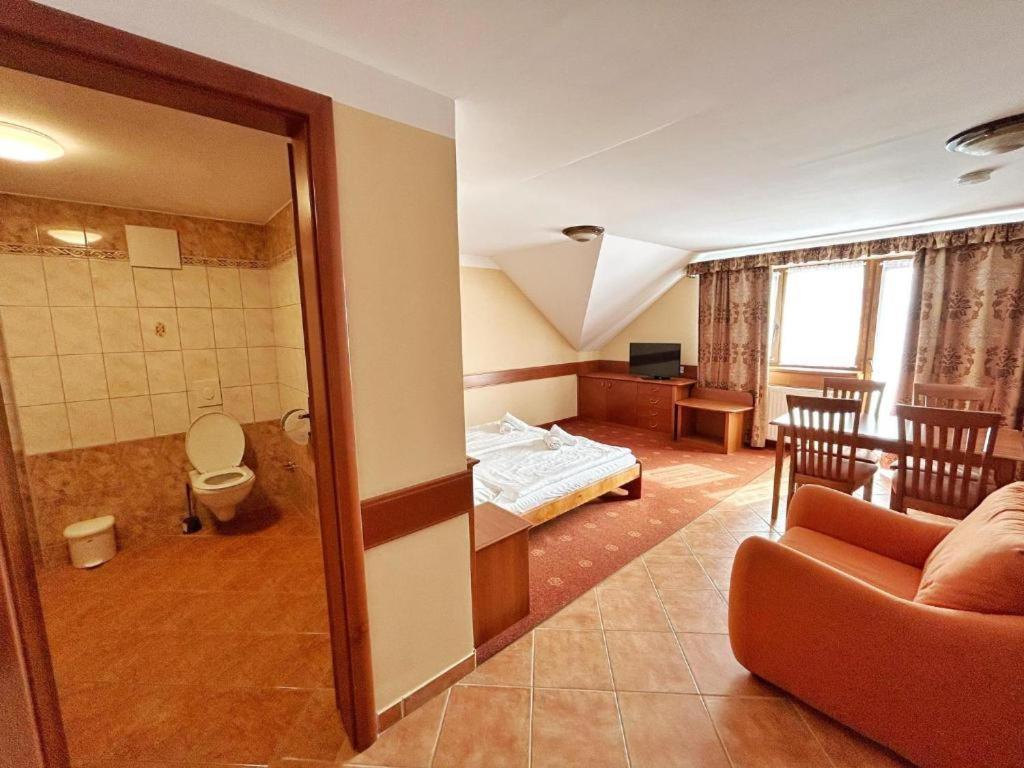 Bed and Breakfast Fonix Wellness *** 1 A Epulet Hévíz Exteriér fotografie